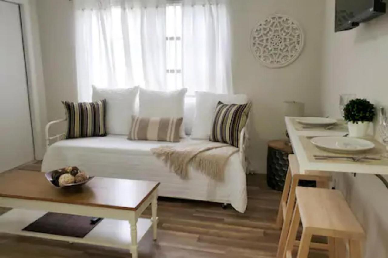 Sophisticated Dania Beach Suites Near The Beach ภายนอก รูปภาพ