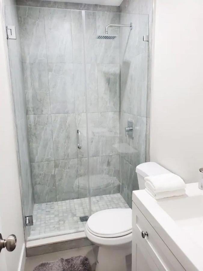 Sophisticated Dania Beach Suites Near The Beach ภายนอก รูปภาพ