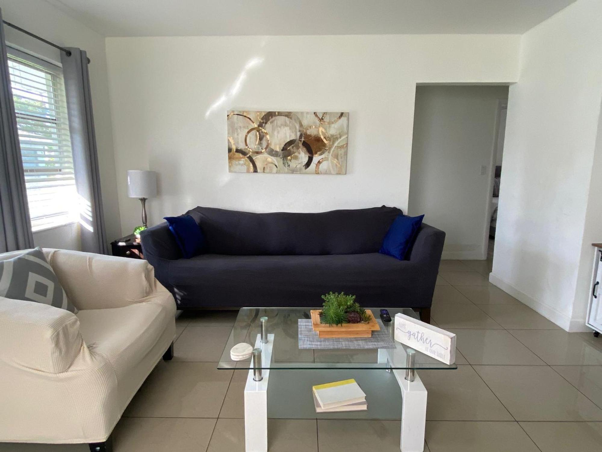 Sophisticated Dania Beach Suites Near The Beach ภายนอก รูปภาพ