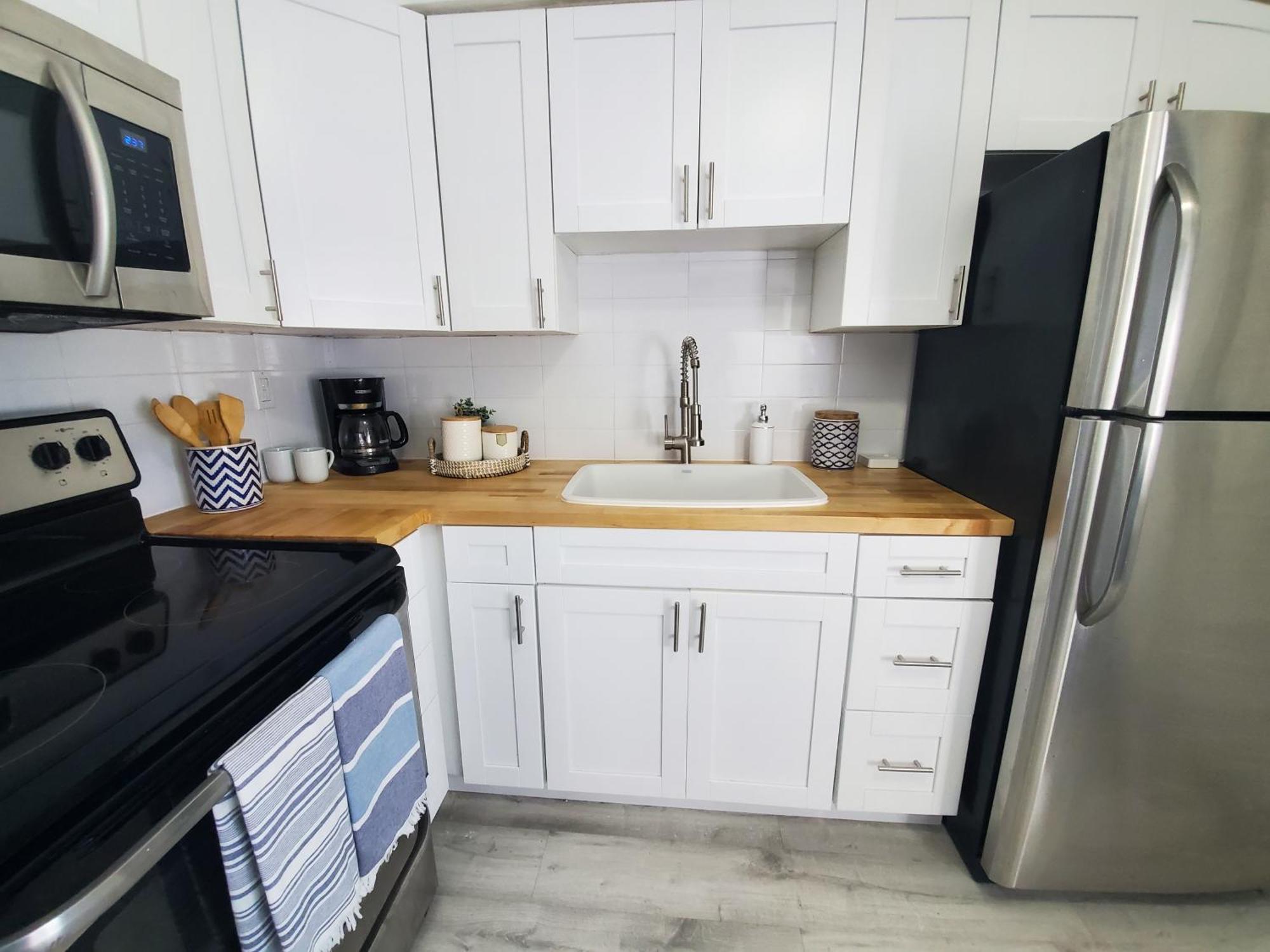 Sophisticated Dania Beach Suites Near The Beach ภายนอก รูปภาพ
